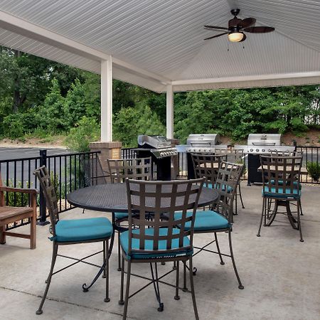 Candlewood Suites Charleston-Northwoods By Ihg North Charleston Exterior foto