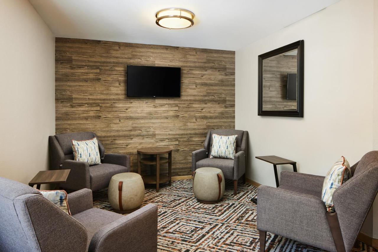 Candlewood Suites Charleston-Northwoods By Ihg North Charleston Exterior foto