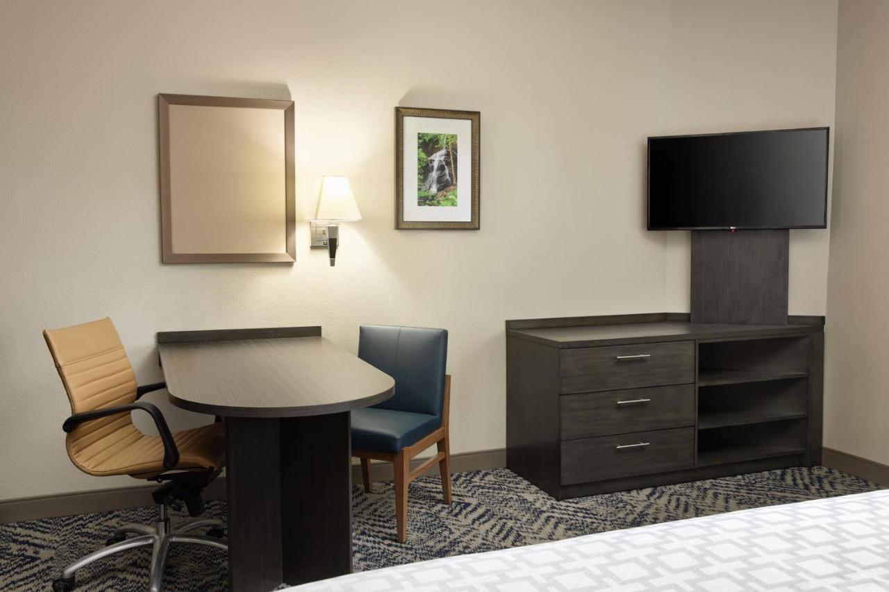 Candlewood Suites Charleston-Northwoods By Ihg North Charleston Exterior foto